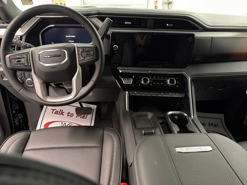 New 2026 GMC Sierra 2500 Denali AWD/4WD image 14
