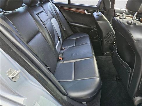 Used 2013 Mercedes-Benz C 250 Sedan image 17