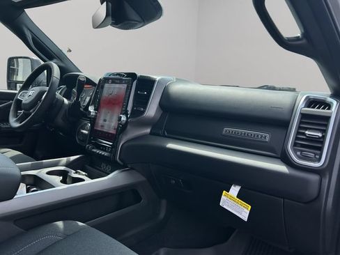 New 2026 RAM 3500 Big Horn AWD/4WD image 27