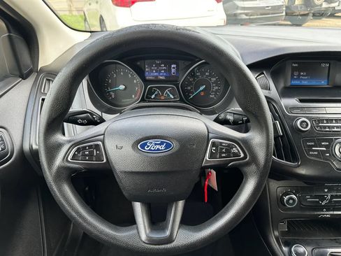 Used 2015 Ford Focus S FWD image 14