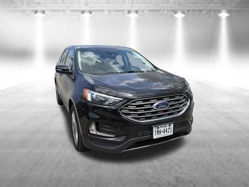 Certified 2024 Ford Edge Titanium AWD/4WD image 2