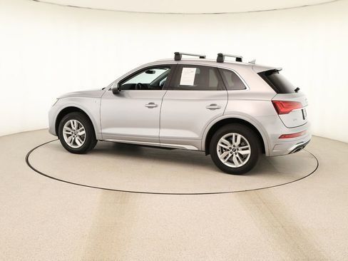 Certified 2023 Audi Q5 2.0T Premium w/ Convenience Package image 3