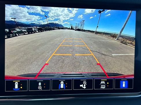 Used 2022 GMC Yukon Denali image 16