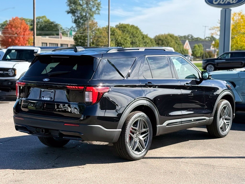 New 2027 Ford Explorer ST-Line w/ Premium Package AWD/4WD image 35