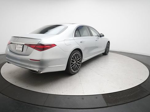Used 2022 Mercedes-Benz S 580 4MATIC Sedan image 35