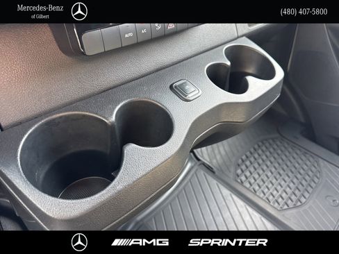 Used 2023 Mercedes-Benz Sprinter 2500 image 28