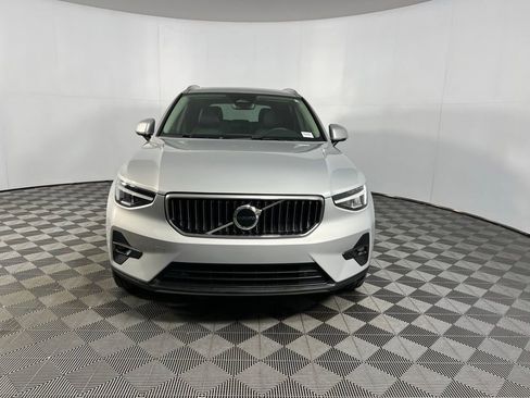 Used 2023 Volvo XC40 B5 Plus w/ Protection Package Premier image 11