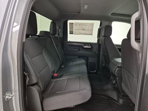 New 2026 GMC Sierra 2500 SLE w/ SLE Value Package; image 28