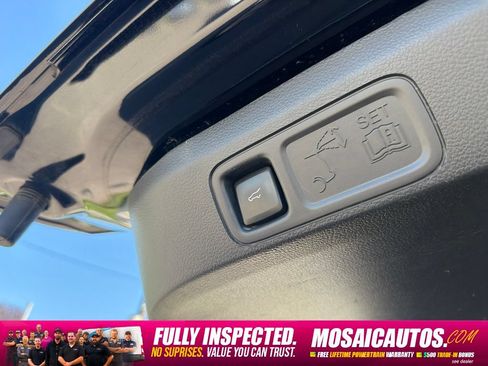 Used 2024 Ford Expedition Max Limited AWD/4WD image 21