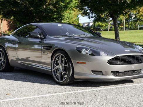 Used 2005 Aston Martin DB9 Coupe RWD image 12