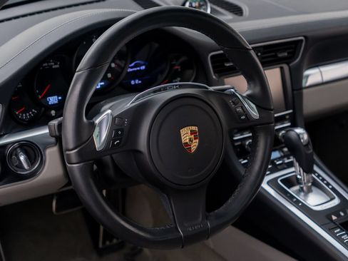 Used 2015 Porsche 911 Carrera 4S AWD/4WD image 12