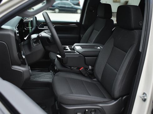 New 2026 Chevrolet Silverado 2500 Custom w/ Custom Value Package image 10