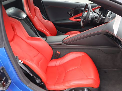Used 2023 Chevrolet Corvette Stingray Preferred Conv w/ Stealth Interior Trim Package RWD image 33