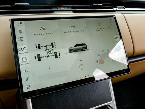 New 2026 Land Rover Range Rover SE AWD/4WD image 38