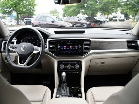 Used 2022 Volkswagen Atlas SE AWD/4WD image 15