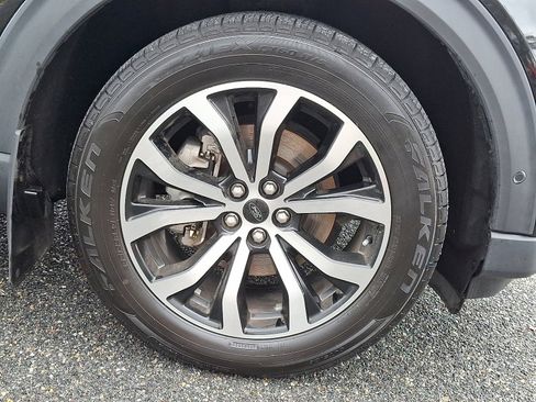 Certified 2021 Ford Explorer ST w/ Equipment Group 401A image 8