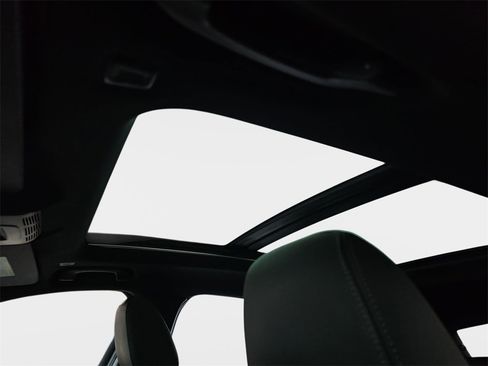 Used 2017 BMW X1 xDrive28i image 31