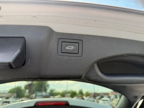Used 2018 Hyundai Santa Fe Sport 2.0T w/ Cargo Package AWD/4WD image 9