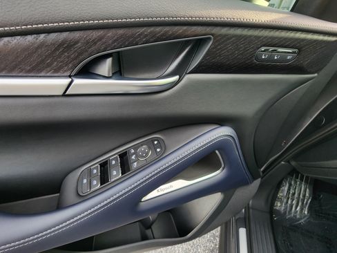 Used 2026 INFINITI QX60 Sport w/ Dark Cargo Package image 22