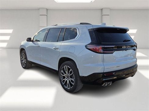 New 2026 GMC Acadia Denali Ultimate image 3