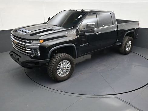 Used 2021 Chevrolet Silverado 2500 High Country w/ Z71 Off-Road Package AWD/4WD image 13