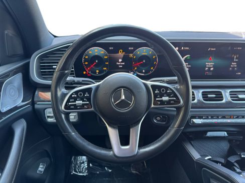 Used 2020 Mercedes-Benz GLE 350 4MATIC w/ Premium Package image 12