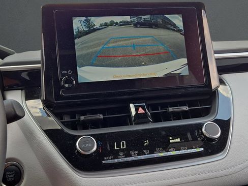 Used 2024 Toyota Corolla SE image 26