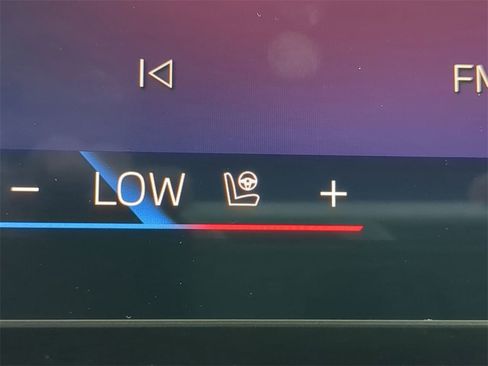 New 2026 BMW 330i Sedan w/ M Sport Package image 24