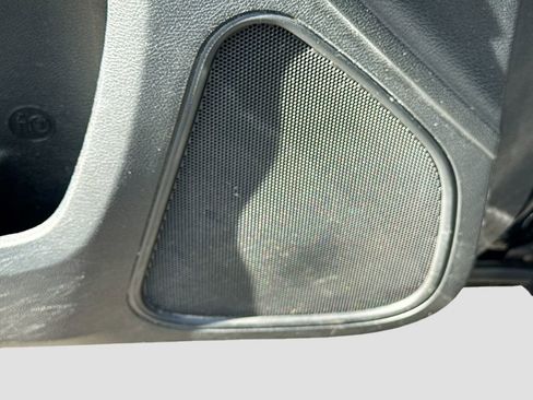 Used 2023 Dodge Charger SXT w/ Blacktop Package image 15