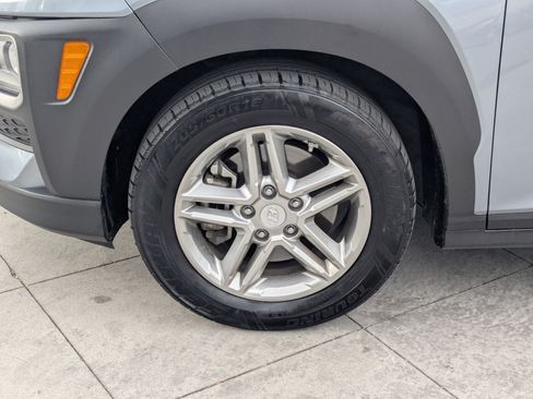 Used 2019 Hyundai Kona SE image 12