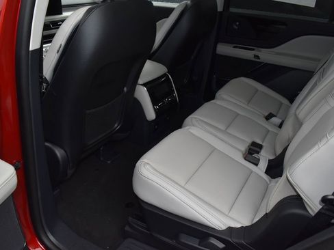 New 2025 Lincoln Aviator Reserve w/ Illumination Package AWD/4WD image 24