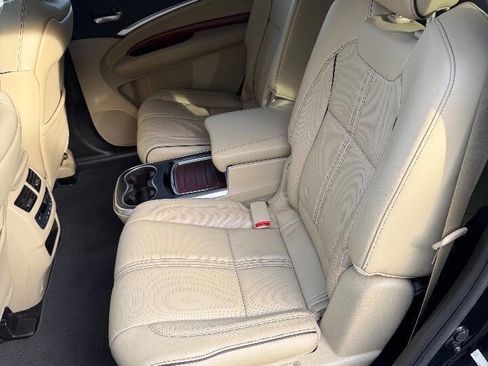 Used 2017 Acura MDX SH-AWD w/ Advance Package image 16