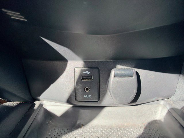 Used 2016 Nissan Rogue SV AWD/4WD image 32