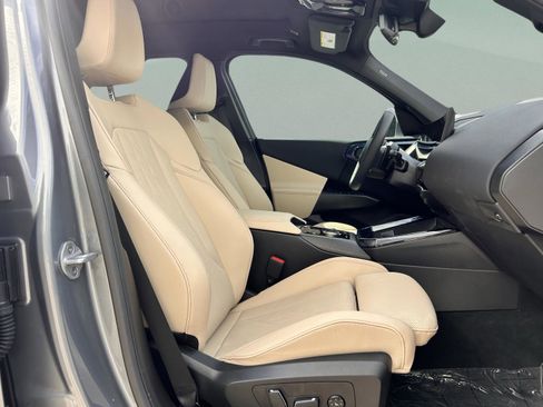 Used 2025 BMW X3 xDrive30i w/ Convenience Package image 25