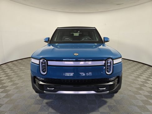 Used 2023 Rivian R1S Adventure AWD/4WD image 8