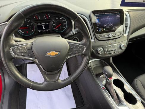 Used 2021 Chevrolet Malibu RS image 13