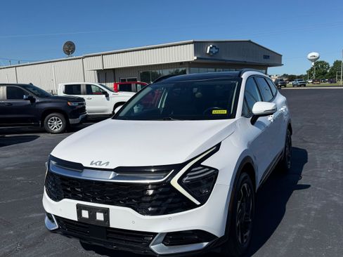 Used 2023 Kia Sportage SX AWD/4WD image 3