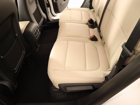 New 2026 Lincoln Corsair Premiere image 12