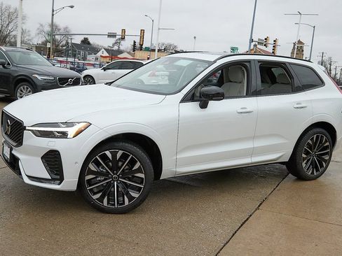 New 2026 Volvo XC60 B5 Ultra w/ Protection Package Premier image 3