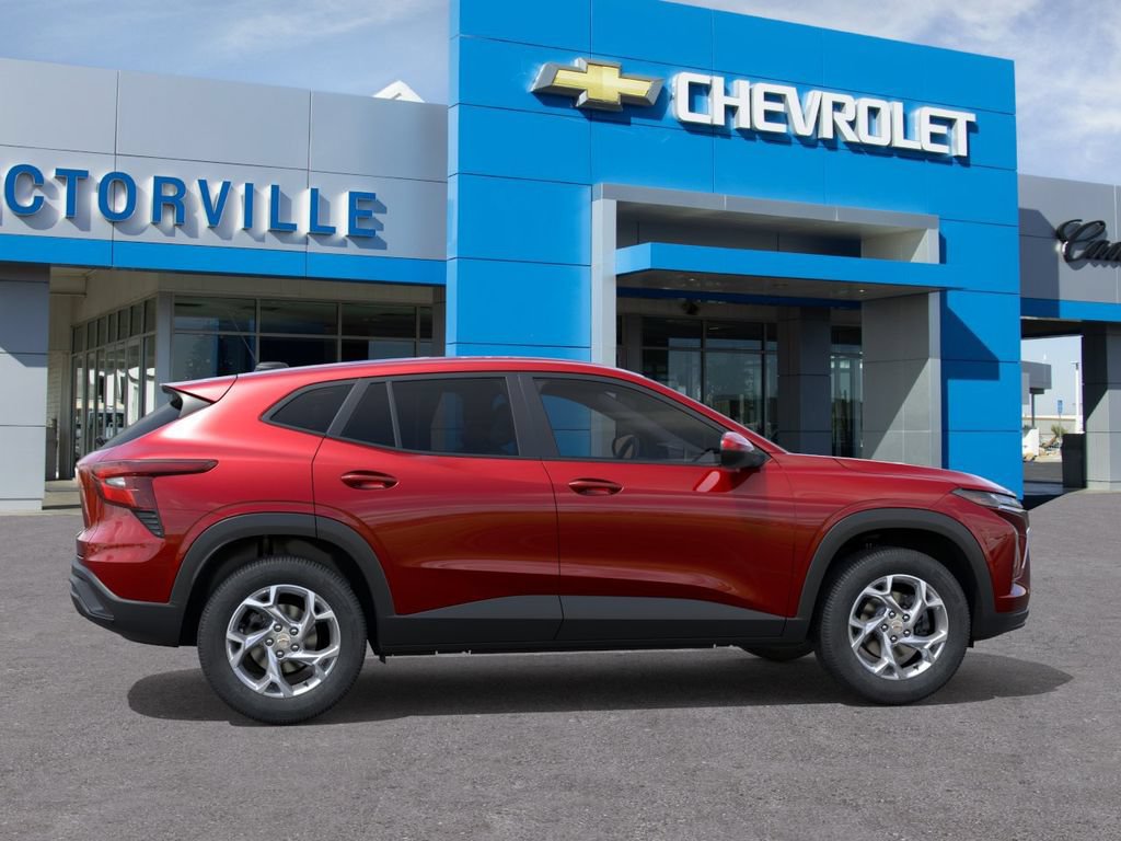 New 2026 Chevrolet Trax LS w/ LS Convenience Package FWD image 5