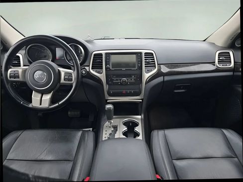 Used 2012 Jeep Grand Cherokee Laredo AWD/4WD image 14