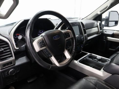 Used 2019 Ford F350 Lariat w/ Lariat Ultimate Package image 26
