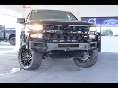 Used 2019 Chevrolet Silverado 1500 Custom w/ Custom Convenience Package
