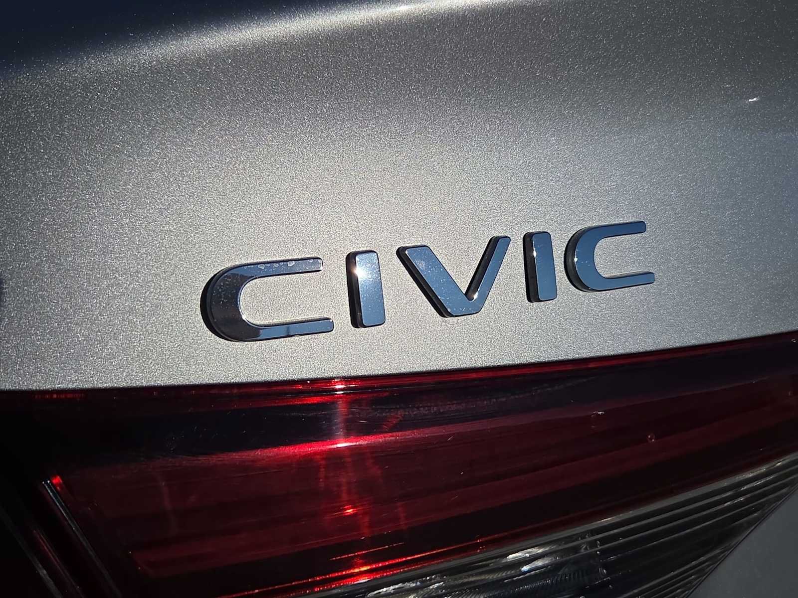 Used 2025 Honda Civic Sport image 11