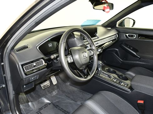 Certified 2025 Honda Civic Sport image 36