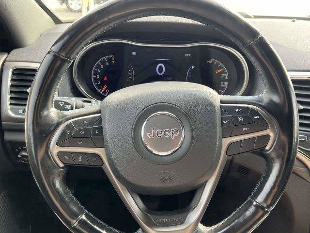 Used 2020 Jeep Grand Cherokee Laredo AWD/4WD image 21