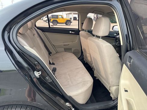 Used 2017 Mitsubishi Lancer ES FWD image 17