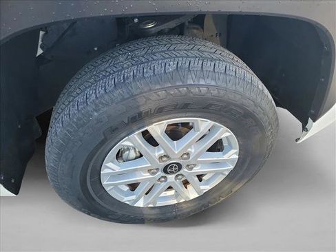 Used 2022 Toyota Tundra SR5 image 10
