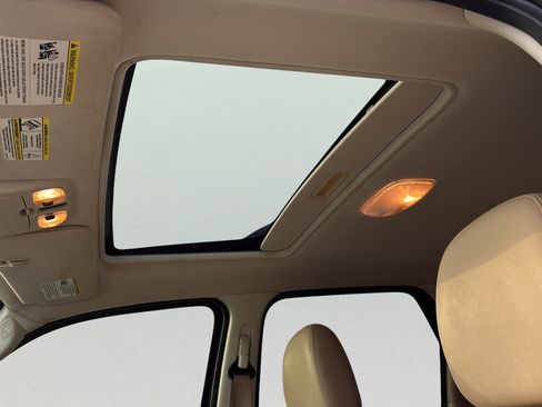 Used 2012 Ford Escape Limited FWD image 24