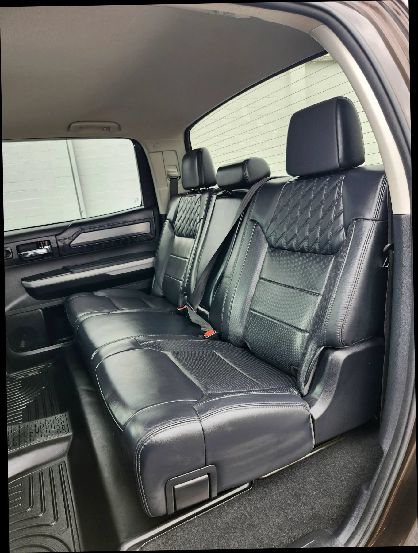 Used 2019 Toyota Tundra Platinum AWD/4WD image 19